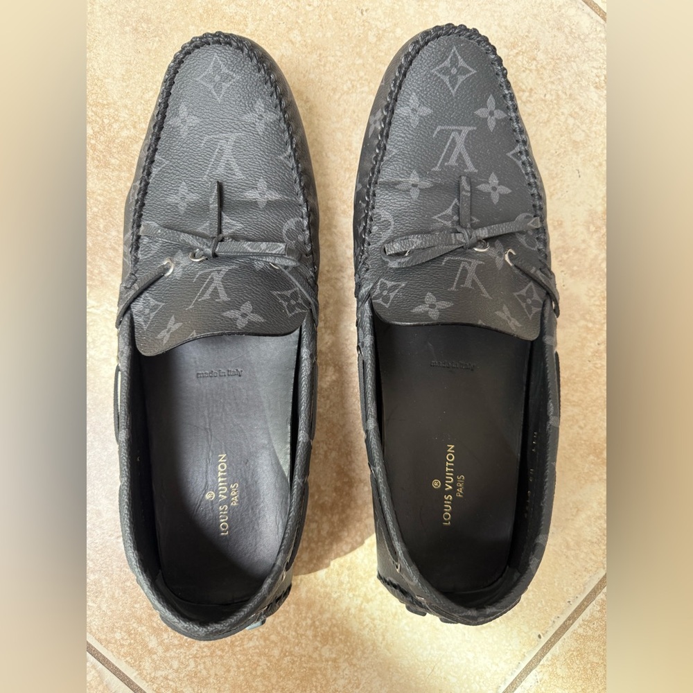 Louis Vuitton Monogram Eclipse Arizona Car Moccasin Shoes